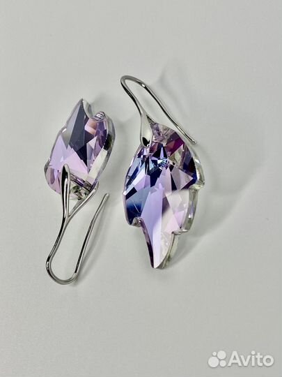 Серьги с элементами сваровски