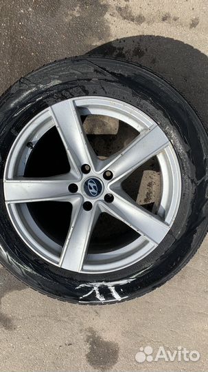 Nokian Tyres Hakkapeliitta R2 SUV 235/60 R18 107R
