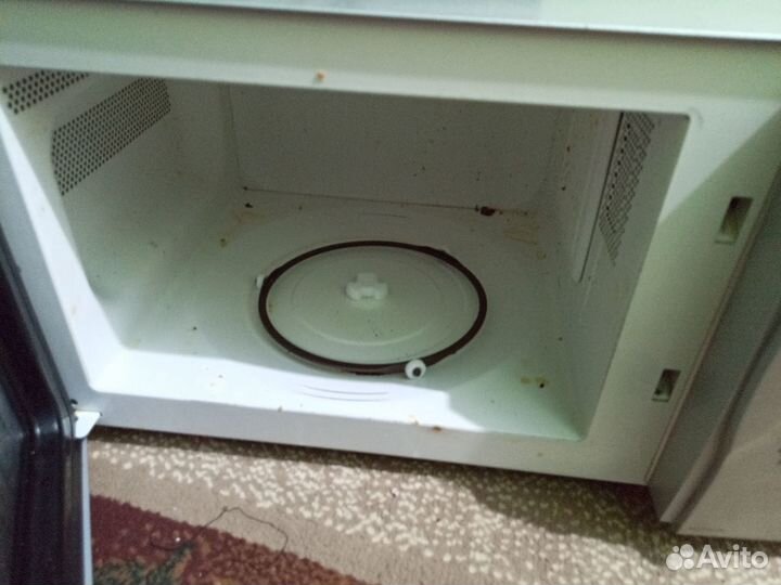 Микроволновка LG