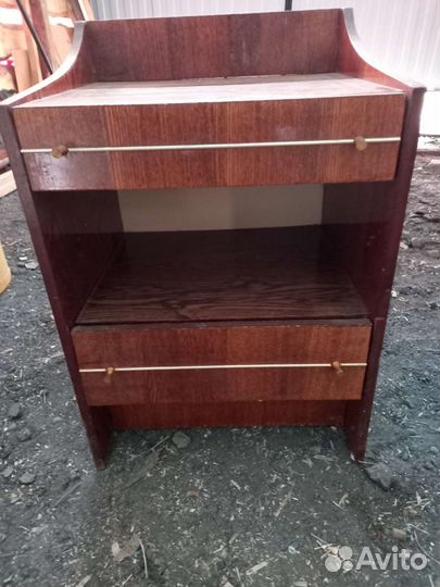 Тумба прикроватная