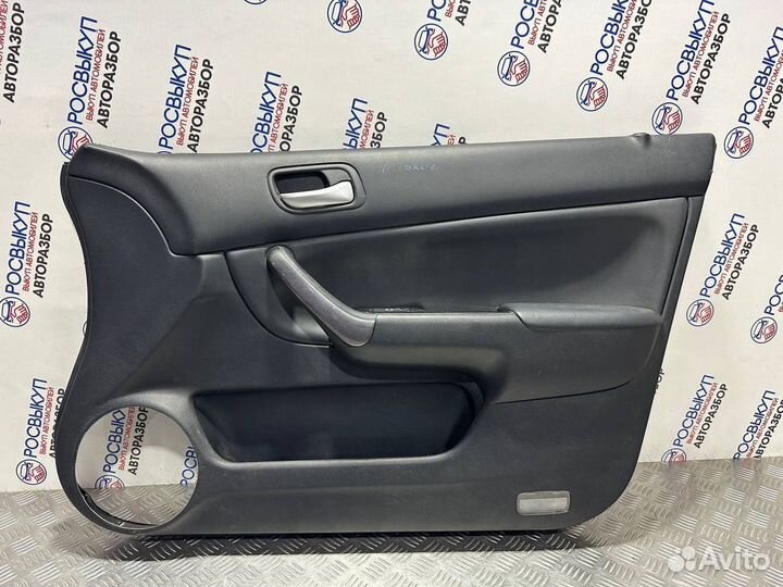 Обшивка двери Honda Accord 7