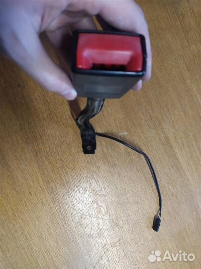 Замок ремня безопасности VW Passat B6