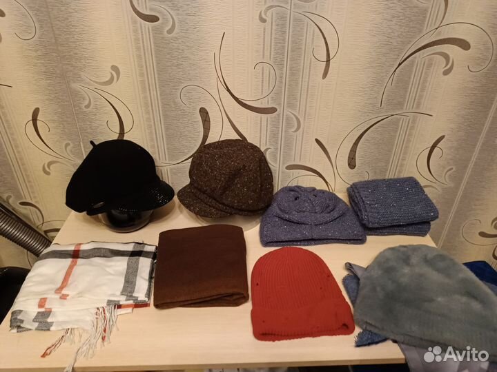 Кепки шапки женскии