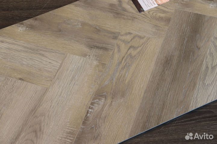 Кварцвиниловая плитка елочка