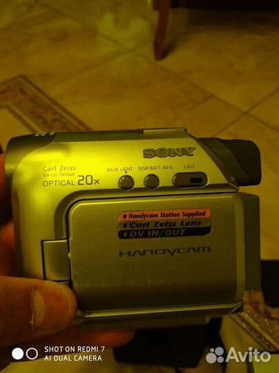 Видеокамера sony