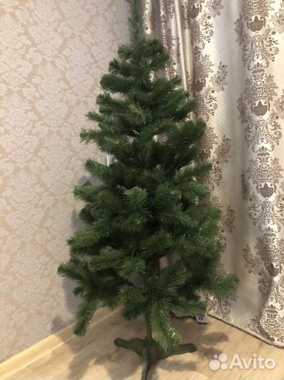 Елка искусственная