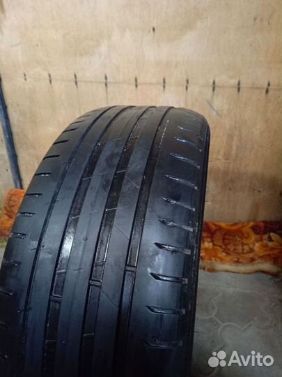 Nokian Tyres Hakka Black 2 245/55 R19 103V