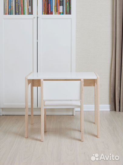 Растущий стол + растущий стул для детей новый