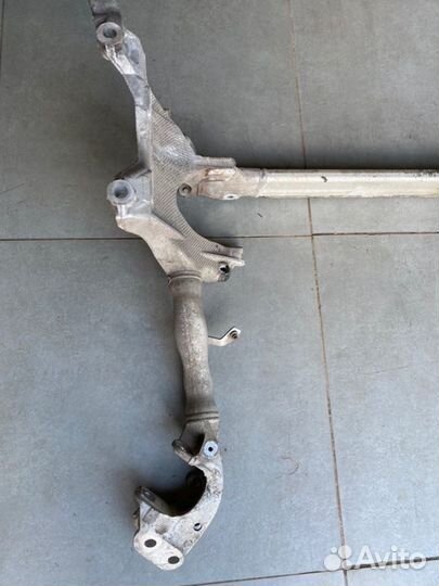 Подрамник передний Audi A5 8T cglc 2012