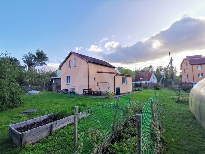 Дом 98,3 м² на участке 8,6 сот.