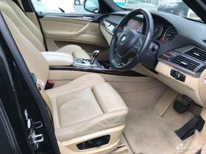 В разборе BMW X5 (E70) 2008г. 