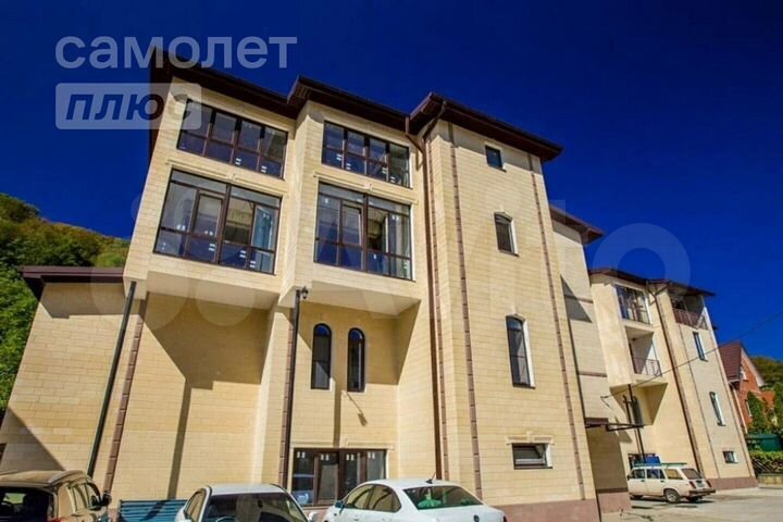 3-к. квартира, 80 м², 4/4 эт.