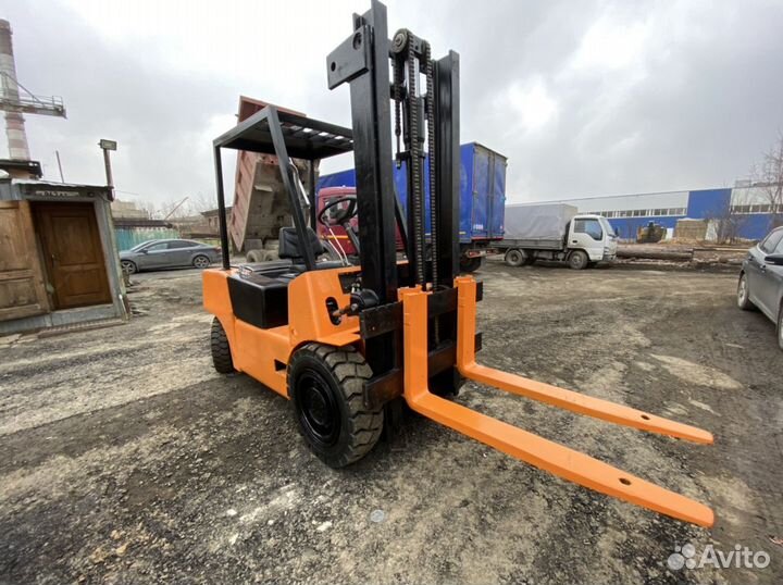 Вилочный погрузчик Balkancar Record 2SR ДВ 1798.33.240 SR, 2021