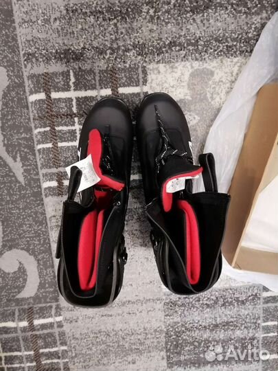 Лыжные ботинки Tisa