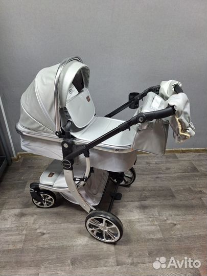 Новая коляска Luxmom 608 экокожа