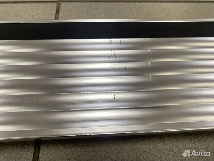 Пороги внешние площадки универсальные 197 см