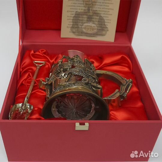 Подстаканник Строители, подарочный набор, бронза