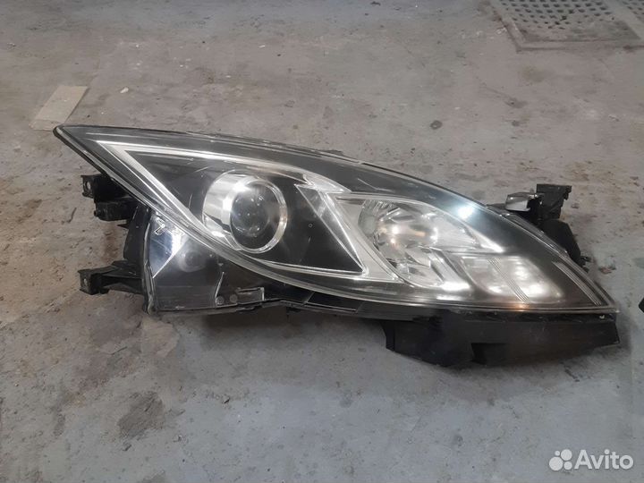 Фара передняя левая,правая мазда 6