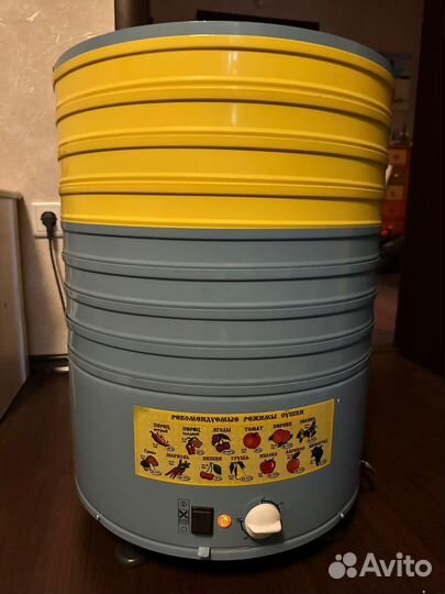 Сушилка для фруктов и овощей на 60 литров железная