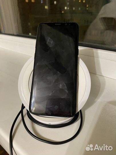 Зарядное устройство для телефона