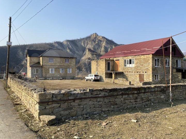 Дом 290 м² на участке 9 сот.