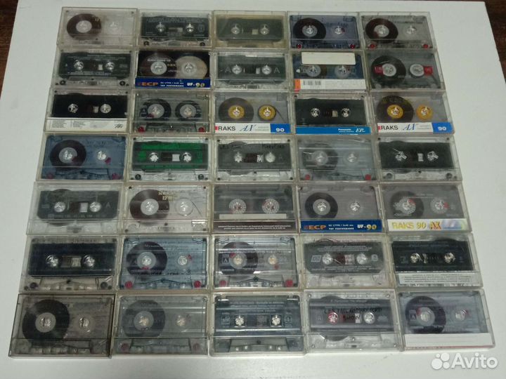 Аудиокассеты с записями