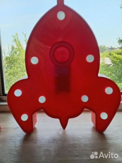 Светильник настольный(ночник)