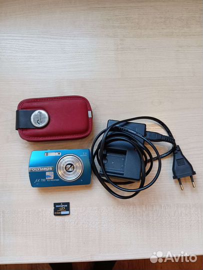 Компактный фотоаппарат olympus