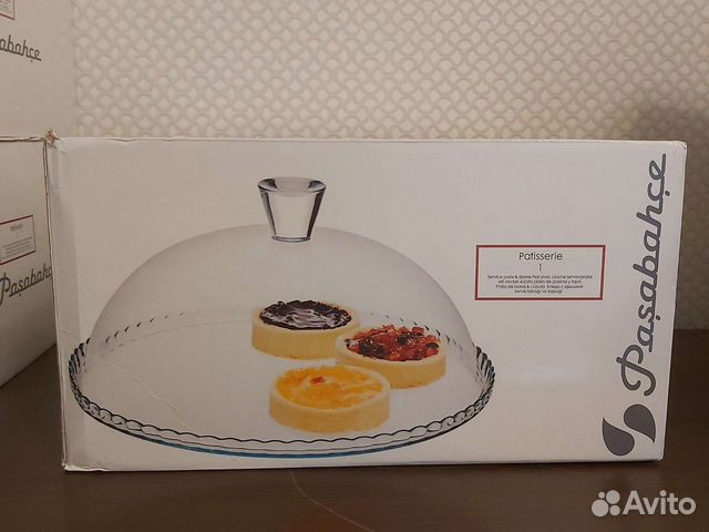 Блюдо стеклянное с крышкой, тортовница