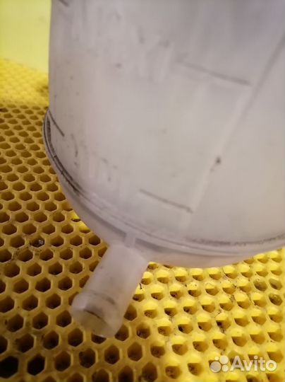 Бачок расширительный Renault Logan