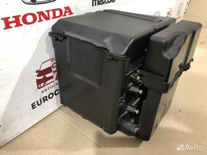 Корпус аккумулятора Mazda 3 BK 2002-2008