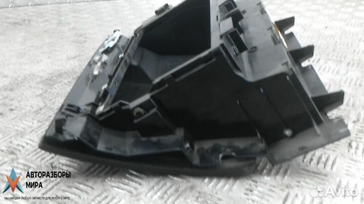 Бардачок BMW X3 E83 рест. 2008