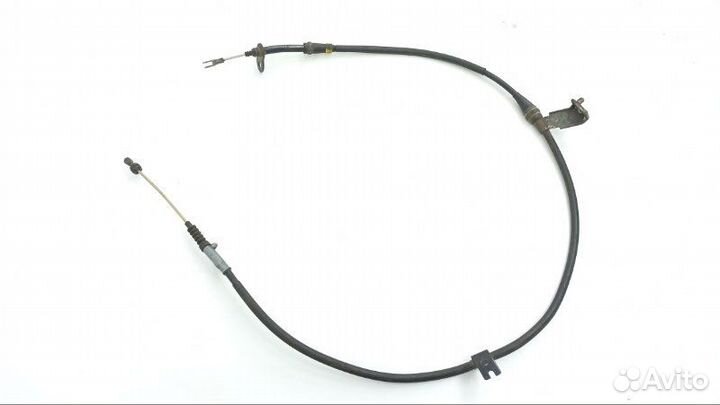 Трос ручника правый Nissan Presage U31