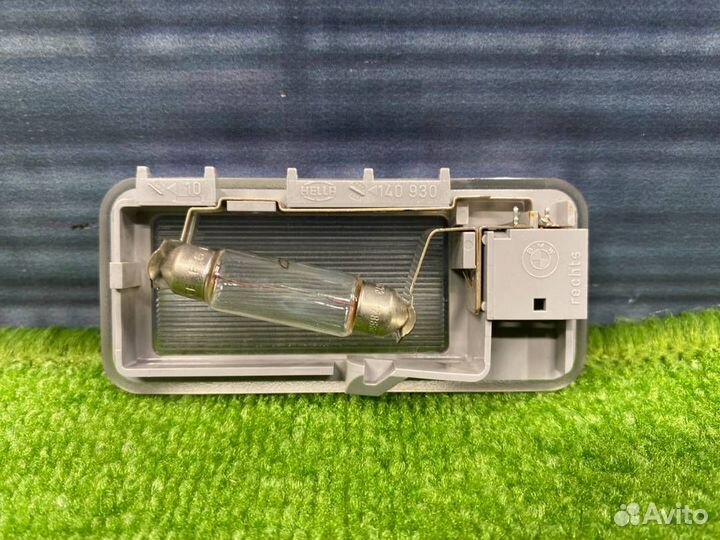 Плафон салона правый Bmw X5 E53 M54 2006