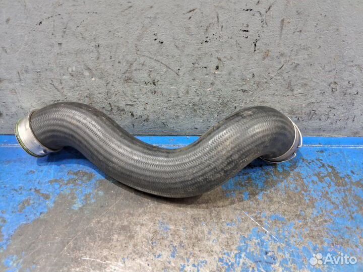 Патрубок интеркулера правый Mercedes E W212 OM642