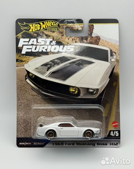 Hot Wheels Premium - Ford Mustang