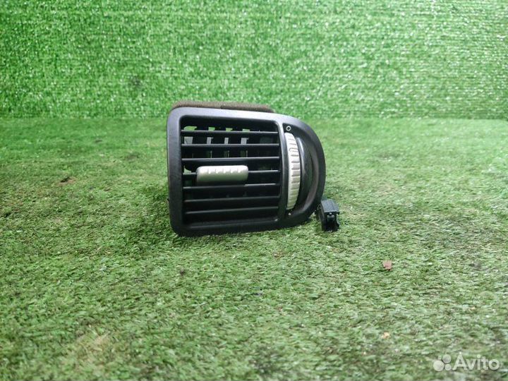 Дефлектор воздушный боковой правый Porsche Cayenne