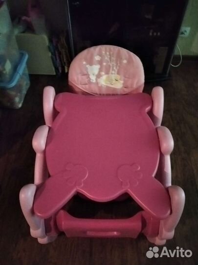 Детский стульчик для кормления б /у