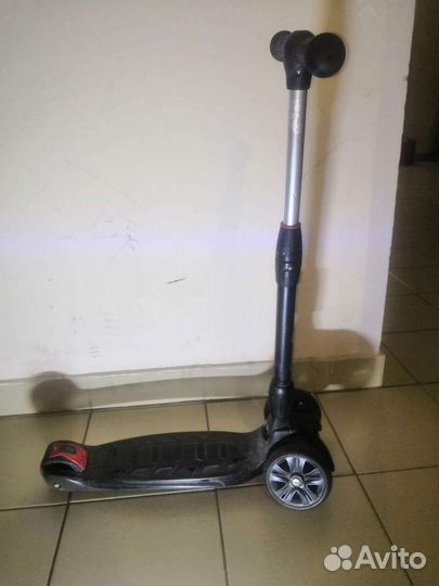 Самокат детский бу в хорошем состоянии