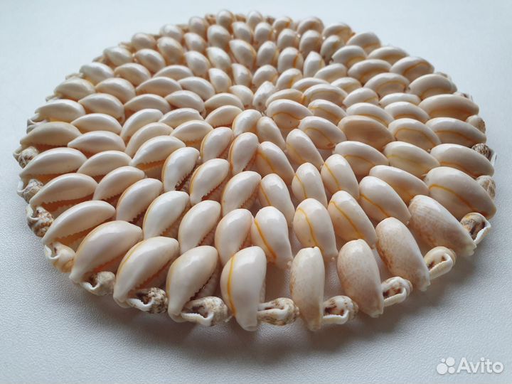 Салфетка подставка из ракушек