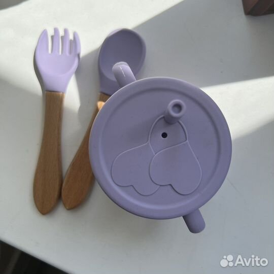 Поильник непродивайка + столовые приборы