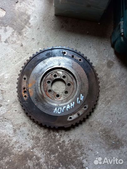 Рено логан 1 маховик