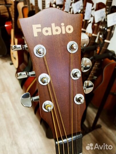 Гитара из массива ели/махагона новая