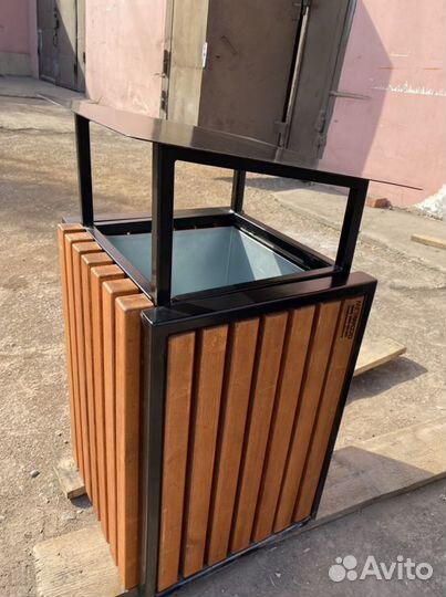 Урна для мусора уличная