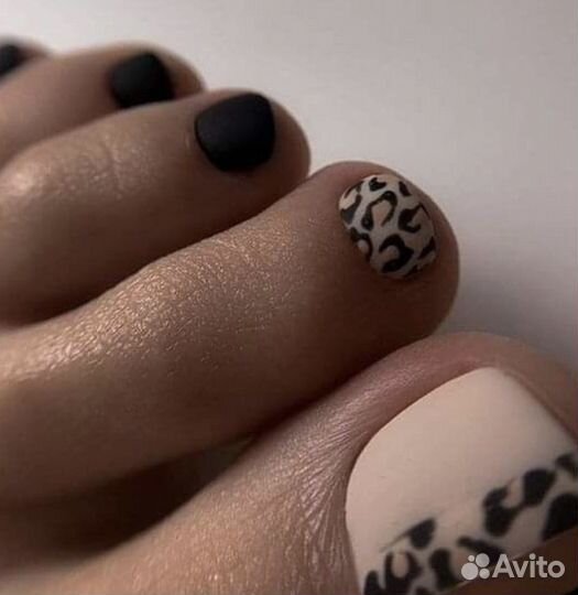 Аппаратный педикюр