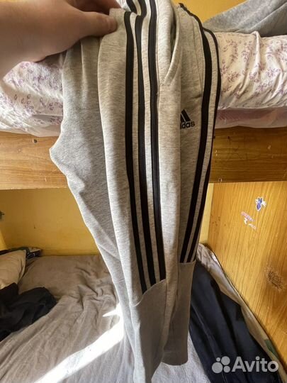 Спортивные штаны adidas