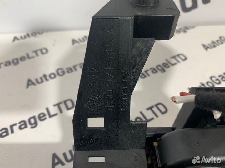 Блок предохранителей Audi A6 C7 S-line 3.0TDI 2017