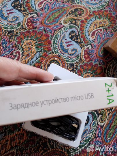 Автомобильное зарядное устройство микро USB