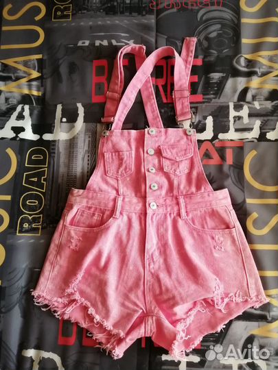 Летний комбинезон джинсовый короткий новый