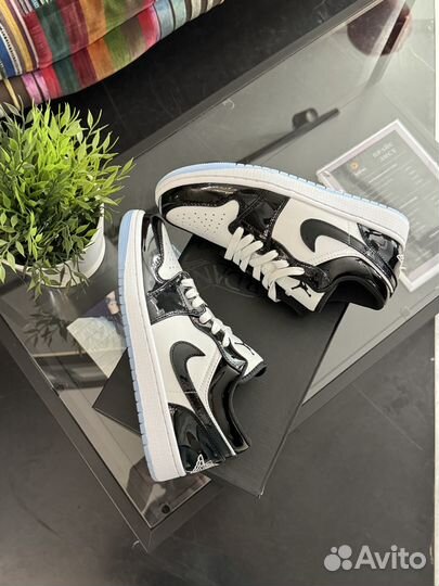 Кроссовки Nike Air Jordan 1 Low Se Concord новые